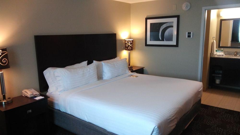 Holiday Inn Express Pittsburgh West - Greentree, An Ihg Hotel Crafton Exteriér fotografie