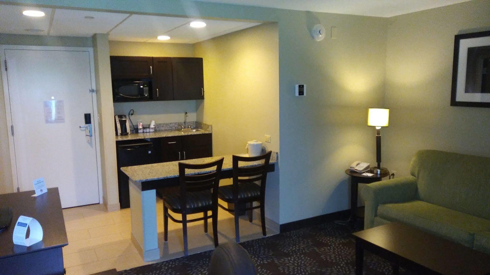 Holiday Inn Express Pittsburgh West - Greentree, An Ihg Hotel Crafton Exteriér fotografie